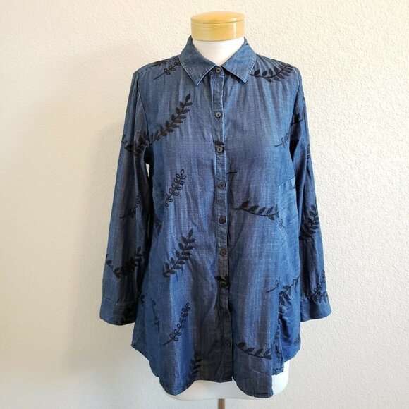 Soft Surroundings Papyrus Chambray Button Down M - Picture 1 of 8
